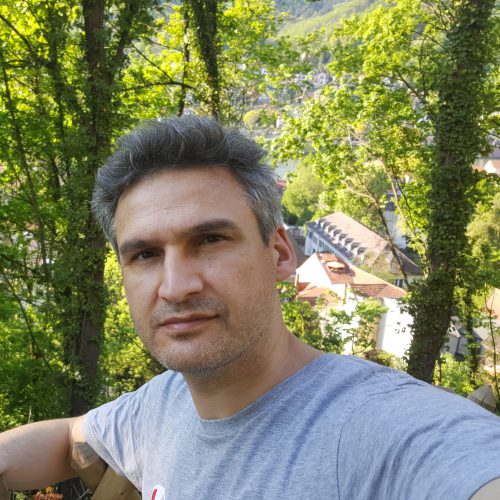 foto van Özcan Erdem senior onderzoeker